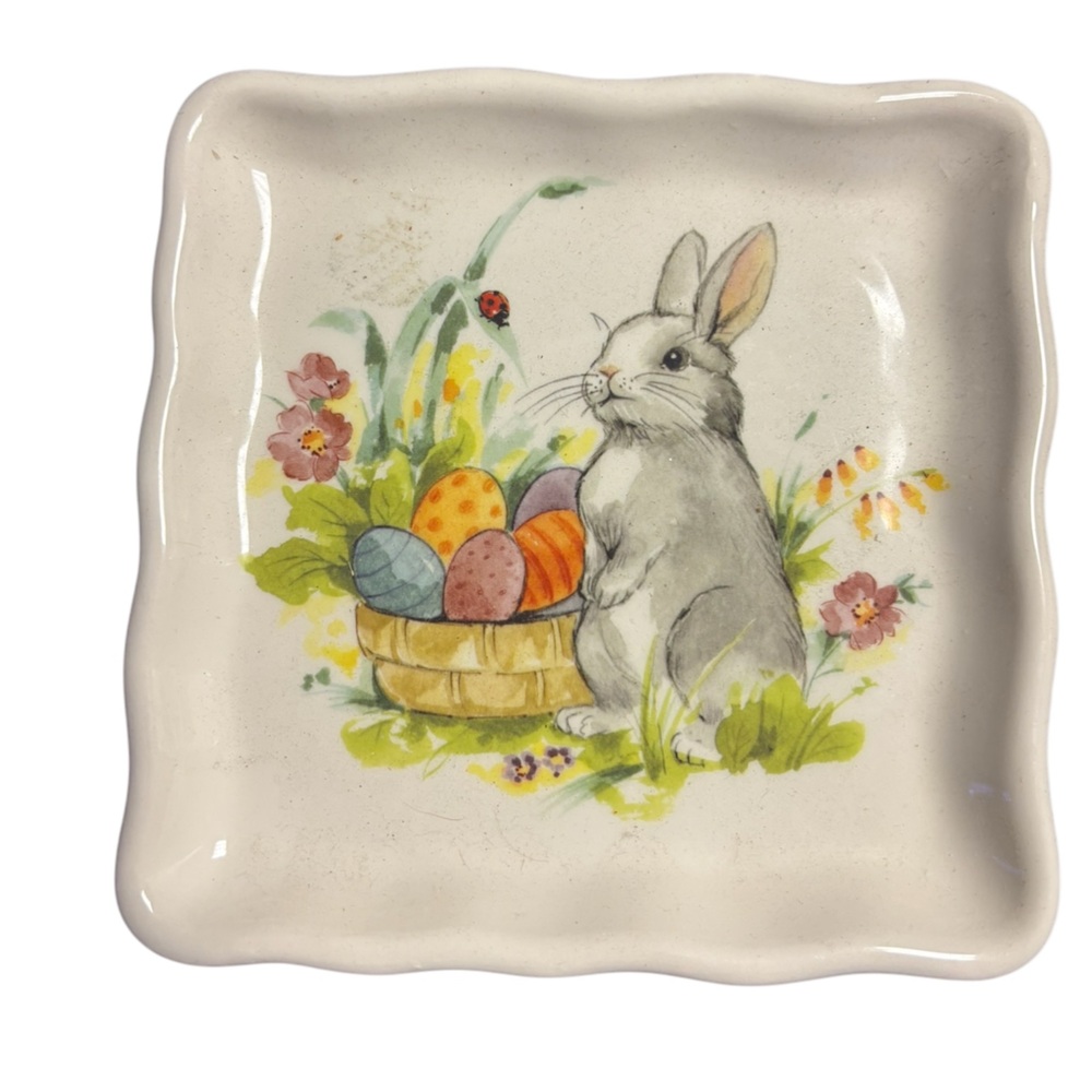 Vintage Effetti d'Arte Easter Bunny Plate